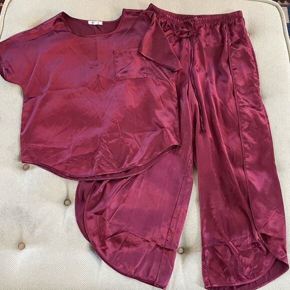 BB Dakota Women's Satin 2-Piece Short Sleeve & Pant Lounge Set M - Picture 2 of 11